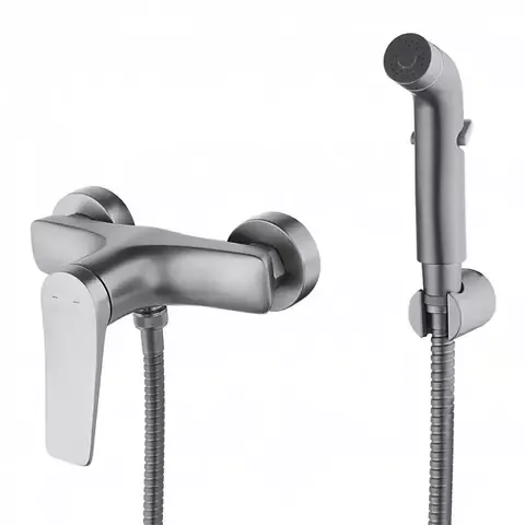 Смеситель с гигиеническим душем Lemark Bronx - LM3718GM