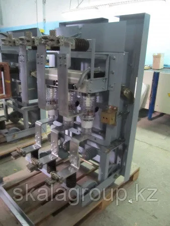 КРУ К-105М с вакуумными выключателями